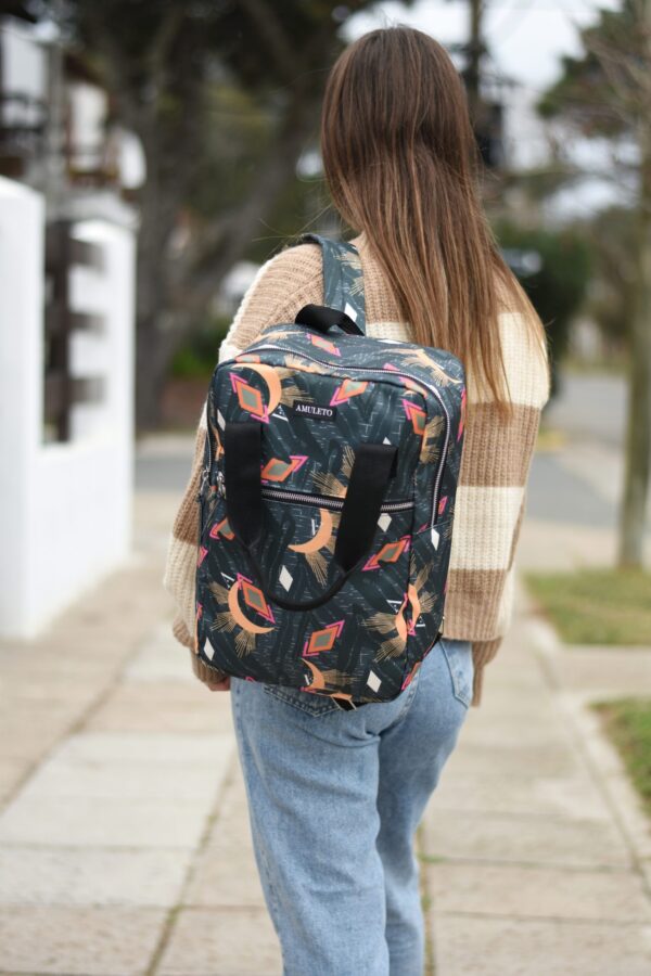 Mochila L DARK MOON