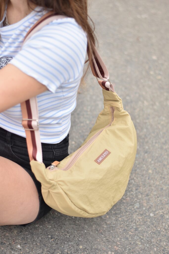 Shoulder Bag CAMEL