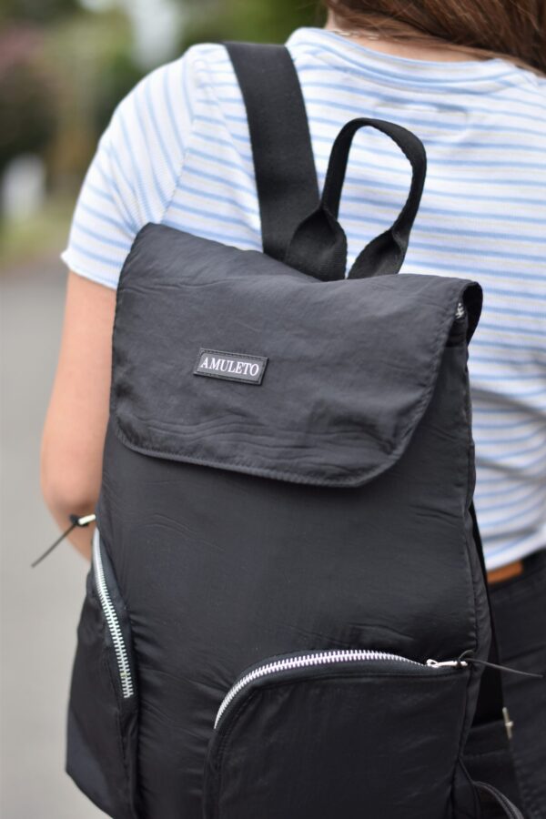 Mochila Street NEGRA