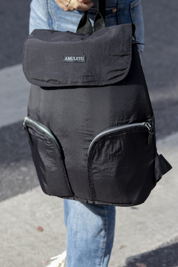 Mochila Street NEGRA