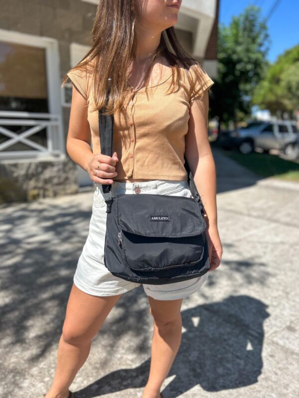 PREVENTA Bandolera Street NEGRA (entrega a partir del 1/5)