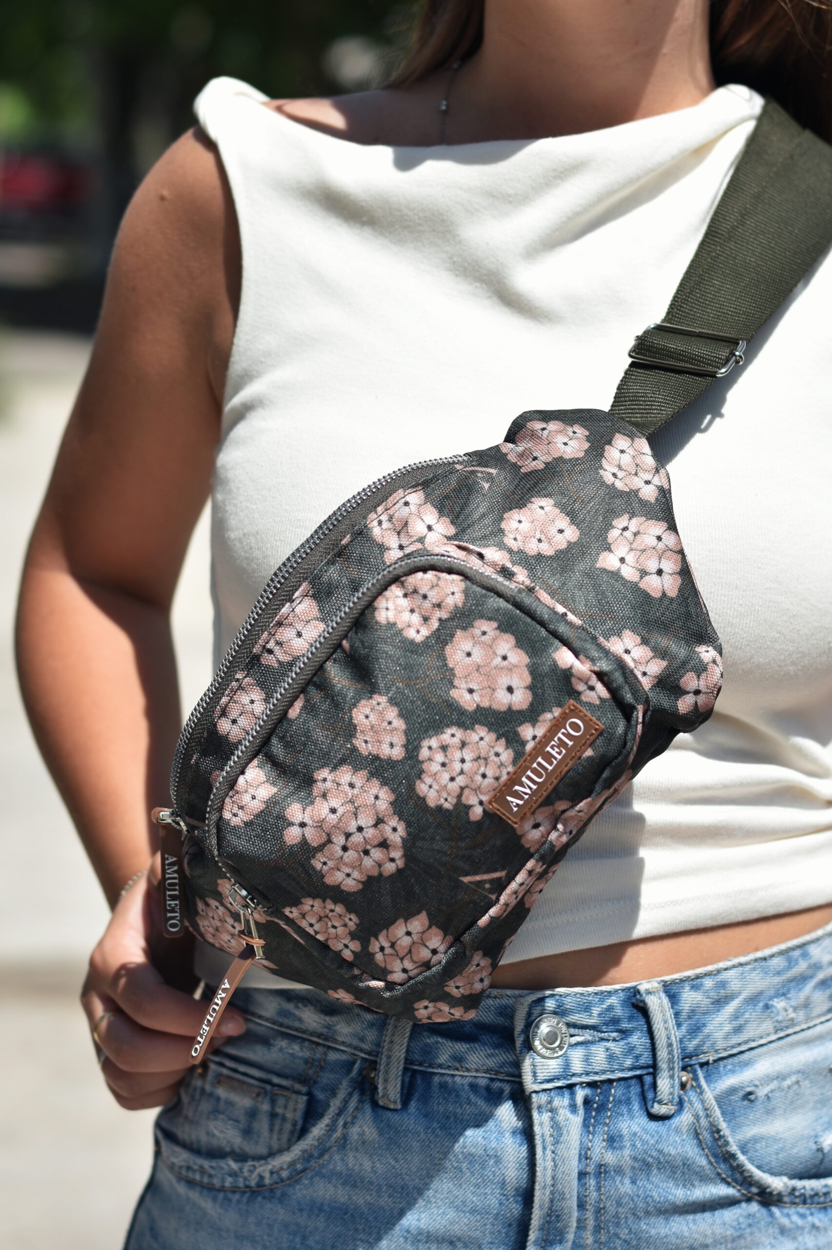 Riñonera L HORTENSIAS